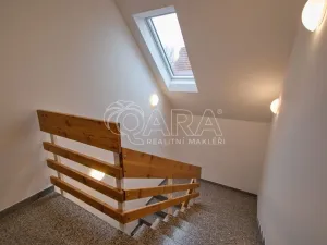 Pronájem rodinného domu, Praha - Kunratice, Ke hrádku, 417 m2