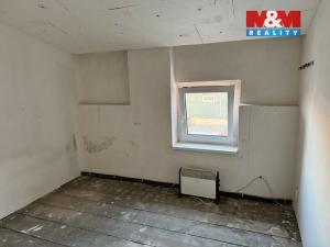 Pronájem výrobních prostor, Hostomice, Tyršovo náměstí, 220 m2