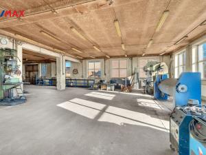 Pronájem skladu, Doubravice, 1380 m2