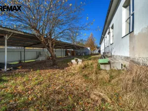 Pronájem skladu, Doubravice, 1380 m2