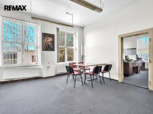 Pronájem skladu, Doubravice, 1380 m2