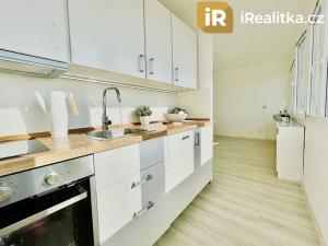 Prodej bytu 1+kk, Hradec Králové, Severní, 27 m2
