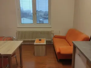 Pronájem bytu 1+1, Staré Město, Velehradská, 35 m2
