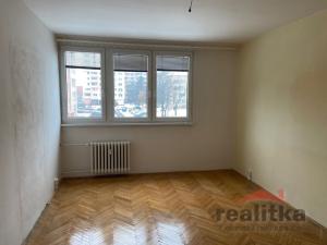 Prodej bytu 2+1, Opava - Kateřinky, Holasická, 59 m2