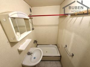 Prodej bytu 1+1, Planá, Bohušova, 42 m2