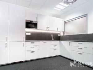 Pronájem kanceláře, Praha - Karlín, Thámova, 278 m2