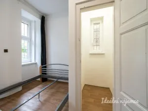 Pronájem bytu 2+1, Praha - Nusle, V podluží, 72 m2