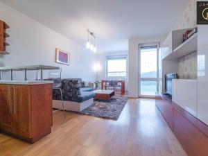 Pronájem bytu 2+kk, Praha - Modřany, Semická, 53 m2