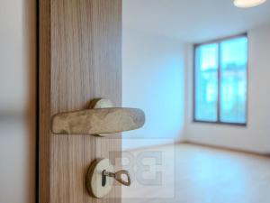 Prodej bytu 1+kk, Praha - Smíchov, Toyen, 42 m2