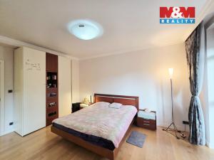 Prodej bytu 3+1, Praha - Dejvice, Mydlářka, 105 m2