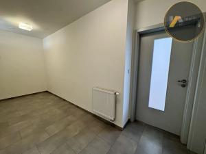 Prodej bytu 2+kk, Praha - Libeň, Zenklova, 81 m2