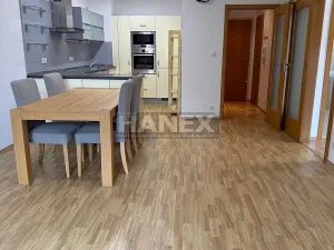 Pronájem bytu 2+kk, Praha - Smíchov, Na Zatlance, 67 m2