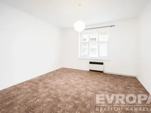 Prodej bytu 1+1, Pardubice - Zelené Předměstí, Železničního pluku, 49 m2