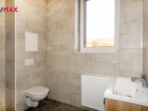 Prodej činžovního domu, Ústí nad Labem - Předlice, náměstí Prokopa Velikého, 576 m2