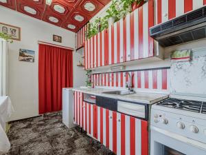 Prodej bytu 2+1, Ostrava - Poruba, Kosmická, 55 m2