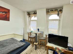 Prodej bytu 1+1, Karlovy Vary - Rybáře, Nákladní, 33 m2