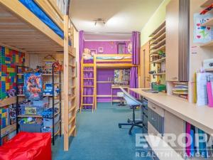 Prodej bytu 3+kk, Hradec Králové - Třebeš, Ve Stromovce, 74 m2