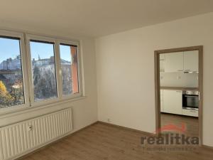 Pronájem bytu 2+1, Opava, Otická, 42 m2