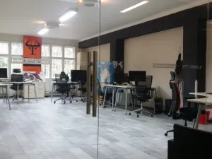 Pronájem kanceláře, Praha, Bohuslava ze Švamberka, 70 m2