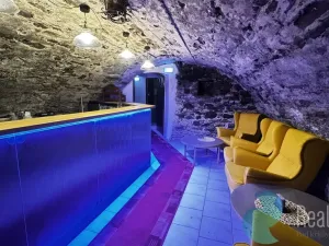 Pronájem restaurace, Prachatice, Velké náměstí, 200 m2