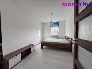 Pronájem bytu 2+kk, Žatec, Husitské náměstí, 60 m2