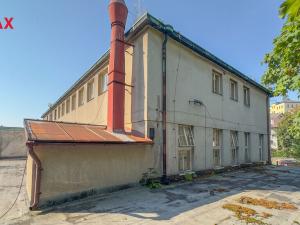 Prodej výrobních prostor, Úpice, Dr. Teuchmanna, 1817 m2