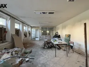 Prodej výrobních prostor, Úpice, Dr. Teuchmanna, 1817 m2