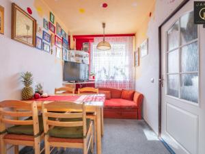 Prodej bytu 3+1, Praha - Zbraslav, Ke Kamínce, 70 m2