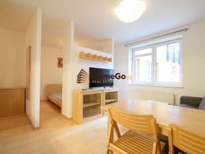 Pronájem bytu 2+kk, Praha - Vysočany, Paříkova, 44 m2