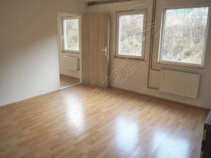 Dražba ubytování, Ostrov, Krušnohorská, 750 m2