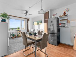 Prodej bytu 2+kk, Hradec Králové - Třebeš, třída Edvarda Beneše, 47 m2