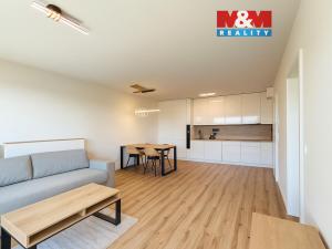 Pronájem bytu 2+kk, Kladno, Ke křížku, 54 m2