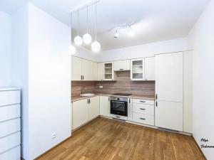 Pronájem bytu 2+kk, Praha - Jinonice, Pod stolovou horou, 58 m2