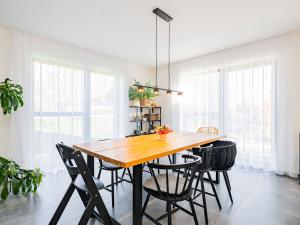 Prodej rodinného domu, Lužce, 170 m2