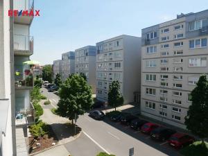Pronájem bytu 2+kk, Praha - Strašnice, Názovská, 65 m2