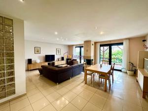 Prodej rodinného domu, Mělník, Luční, 186 m2