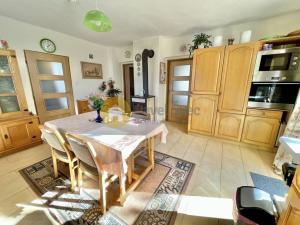 Prodej rodinného domu, Stachy, 230 m2