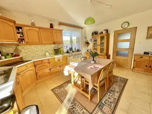 Prodej rodinného domu, Stachy, 230 m2