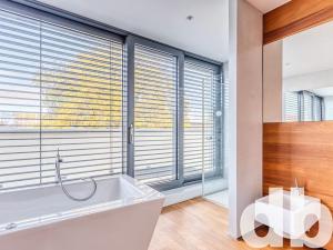 Pronájem kanceláře, Cheb, 26. dubna, 260 m2