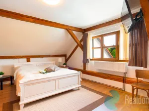 Prodej apartmánu, Benešov nad Černou, 295 m2