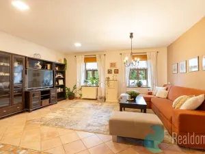 Prodej apartmánu, Benešov nad Černou, 295 m2