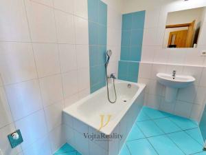 Prodej bytu 2+kk, Olomouc - Povel, Peškova, 57 m2