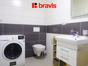 Pronájem bytu 2+kk, Modřice, Bobravská, 50 m2