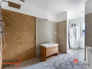 Prodej rodinného domu, Lahošť, Švermova, 132 m2