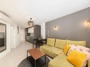 Prodej bytu 3+kk, Adeje, Španělsko, Avenida Austria, 78 m2