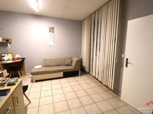 Pronájem obchodního prostoru, Děčín - Děčín I-Děčín, Masarykovo nám., 65 m2