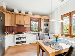 Prodej rodinného domu, Květnice, Sosnová, 104 m2