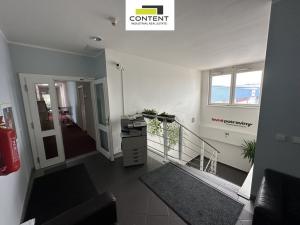 Pronájem výrobních prostor, Nupaky, Komerční, 2473 m2