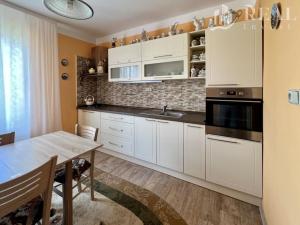 Pronájem bytu 2+1, Most, tř. Budovatelů, 58 m2