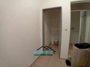 Pronájem obchodního prostoru, Kroměříž, Bílanská, 210 m2